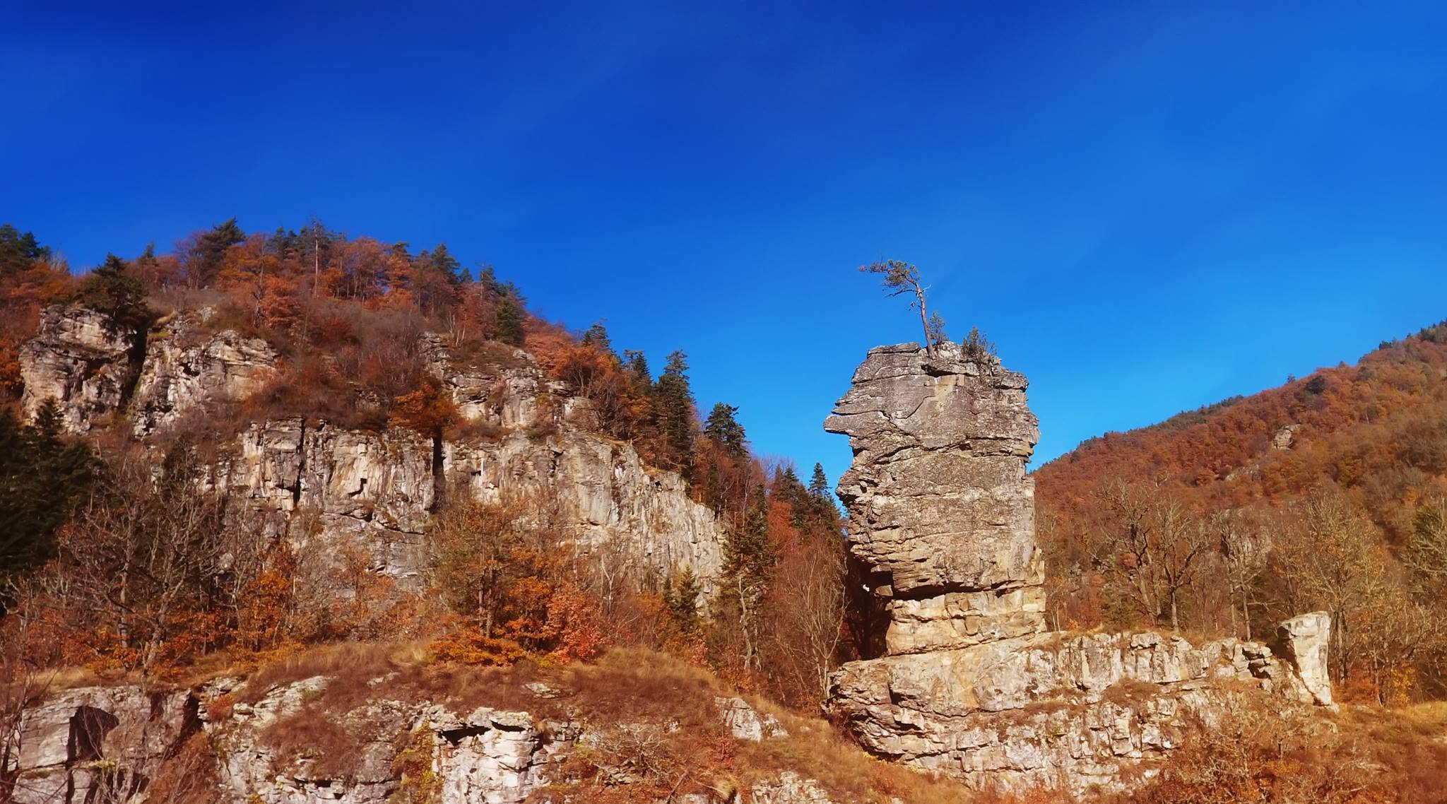 Остра скала